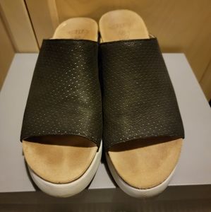 Fly London Black Leather Platform Sandals